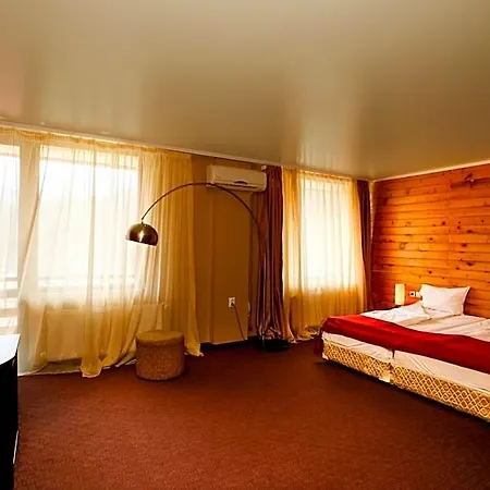 Select Хотел 4*