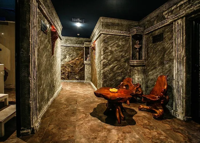 Хотел Select 4*