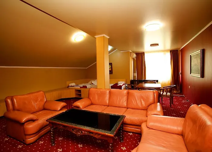 Select Хотел 4*