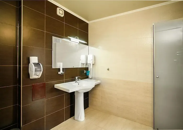 Хотел Select 4*