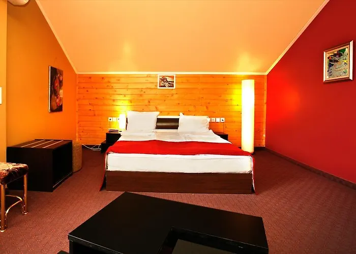 Select Хотел 4*